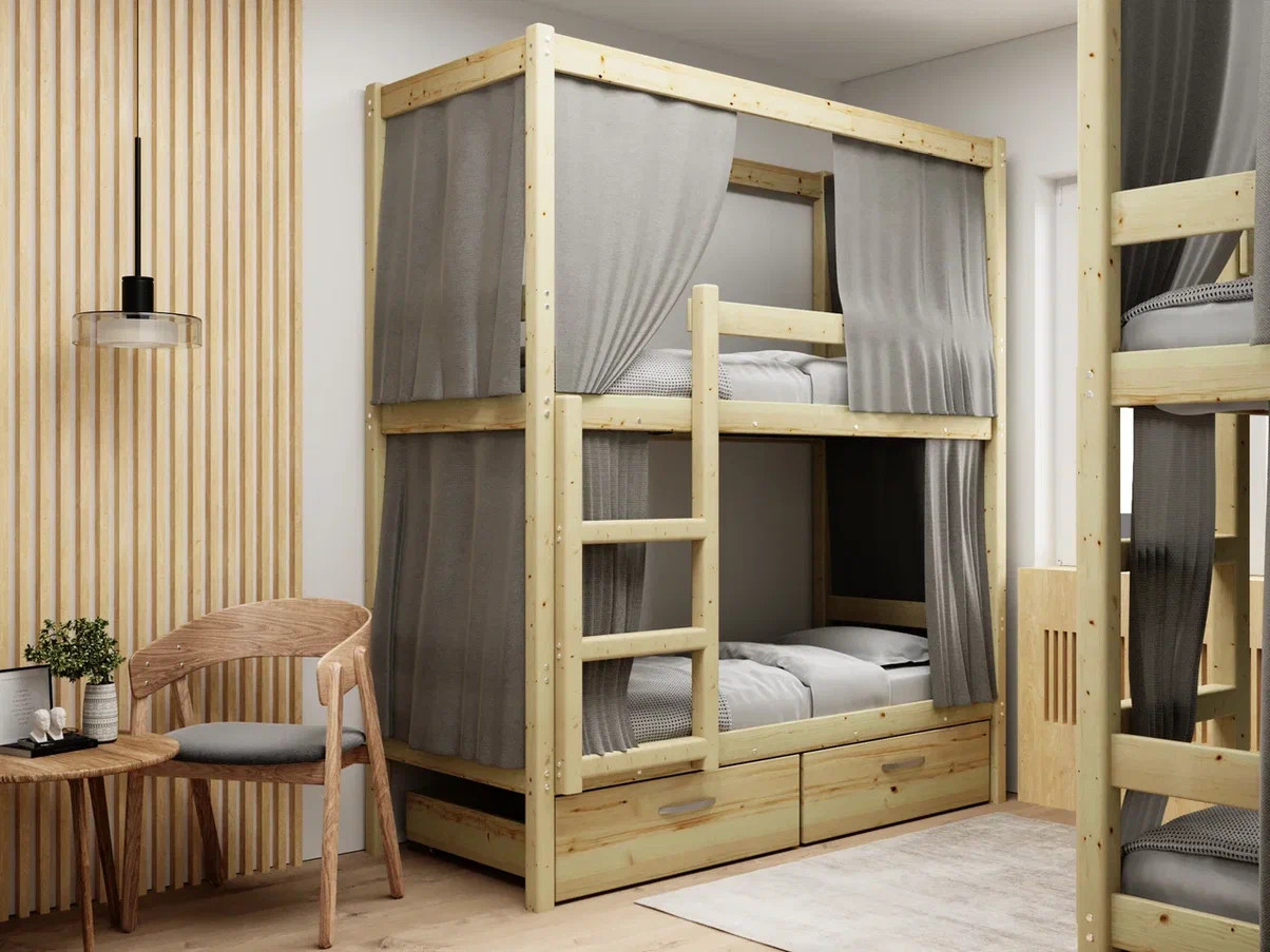 Двухъярусная кровать Green Mebel с каркасом для штор в интерьере детской, массив сосны, натуральный цвет