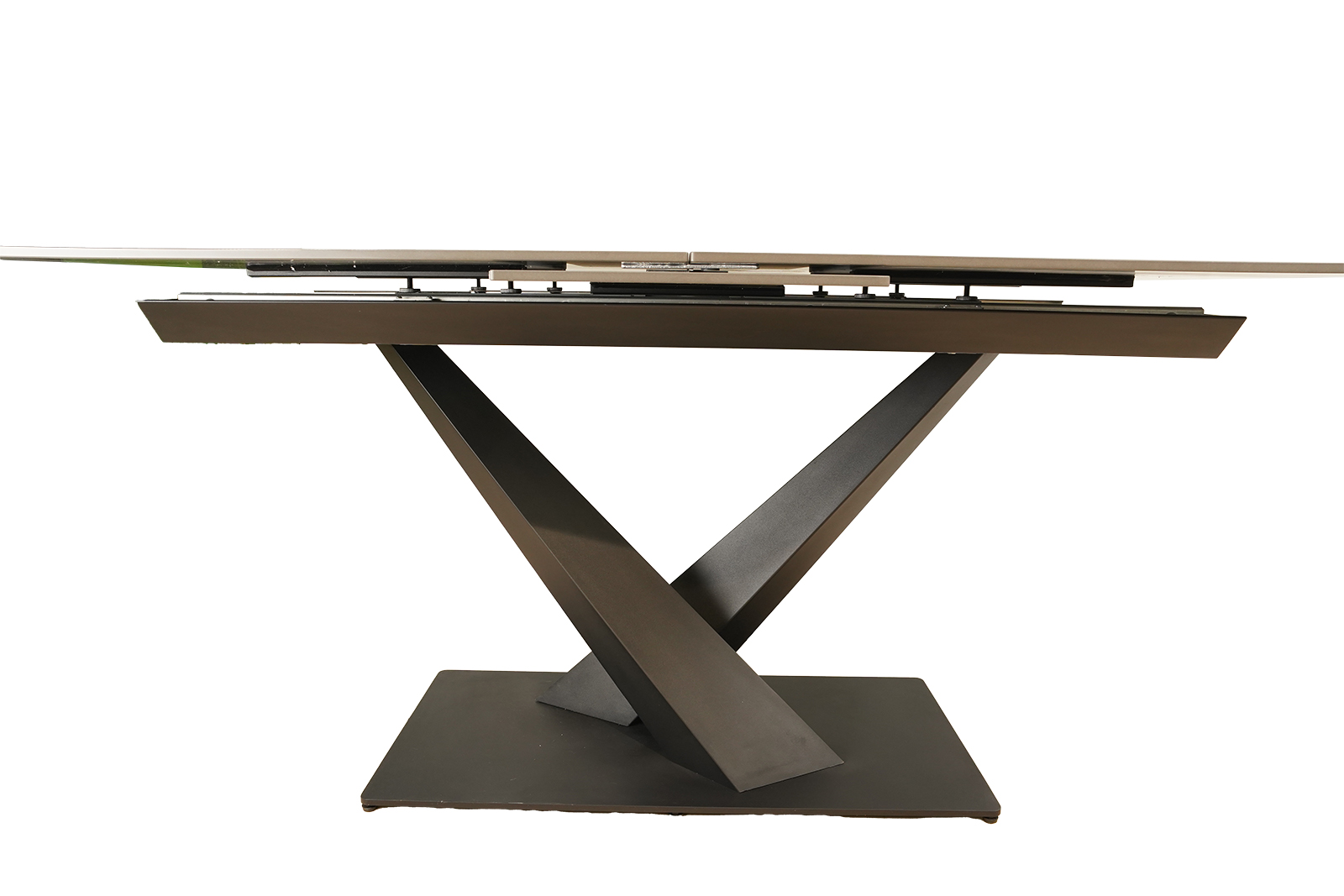 ������ ��������� ����� ITavoli �����, �������������� ������������� ��������