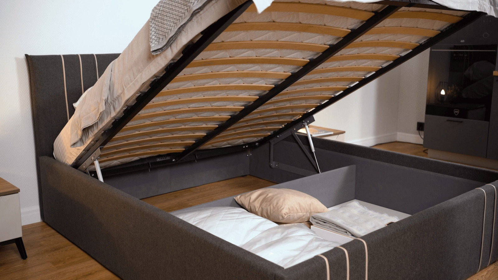 ������� ������� � �������� ���������� � ������������� ������� ��� ��������