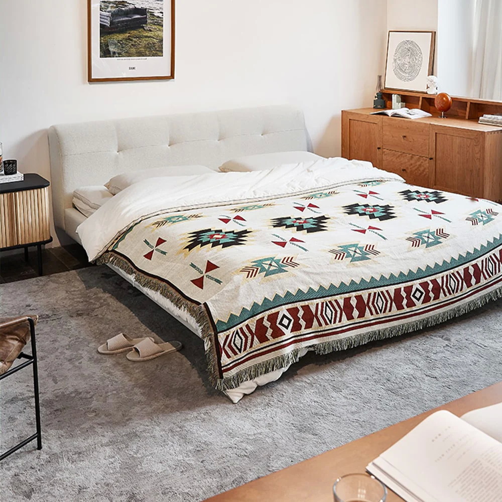 ������� Testiera Capit 13