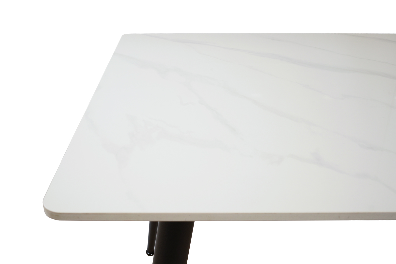 ����� ���������� �� �������������� ����� ����� ITavoli ���� 140 �� � ������ ��������� ��������